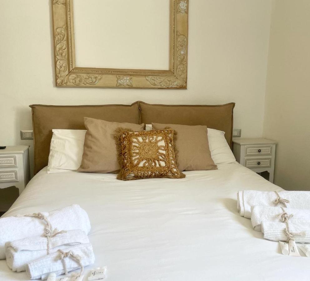 St.Joseph Bed & Breakfast Olbia Eksteriør bilde