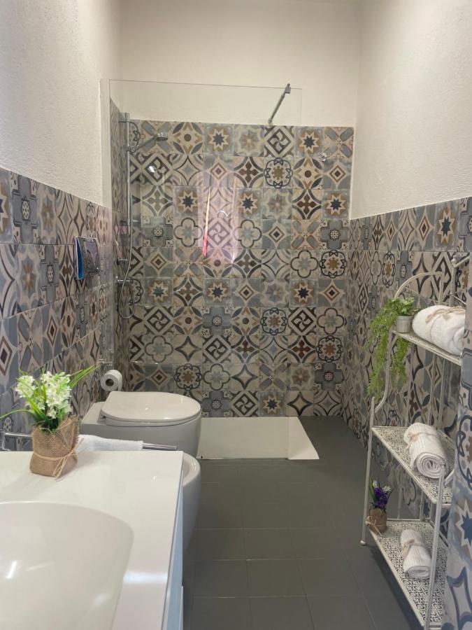St.Joseph Bed & Breakfast Olbia Eksteriør bilde